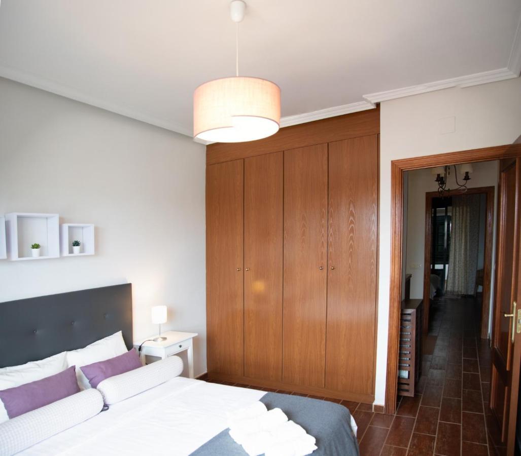 Casa de Férias Toledo Encantado Piscina Y Bbq Privada 2,5 Km De Puy Du Foy Argés