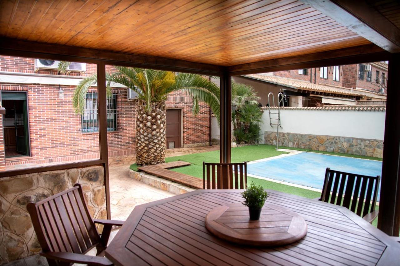 Casa de Férias Toledo Encantado Piscina Y Bbq Privada 2,5 Km De Puy Du Foy *