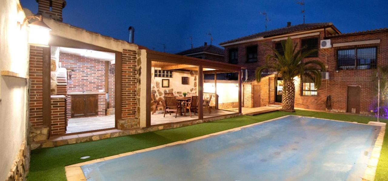 Toledo Encantado Piscina Y Bbq Privada 2,5 Km De Puy Du Foy Casa de Férias *